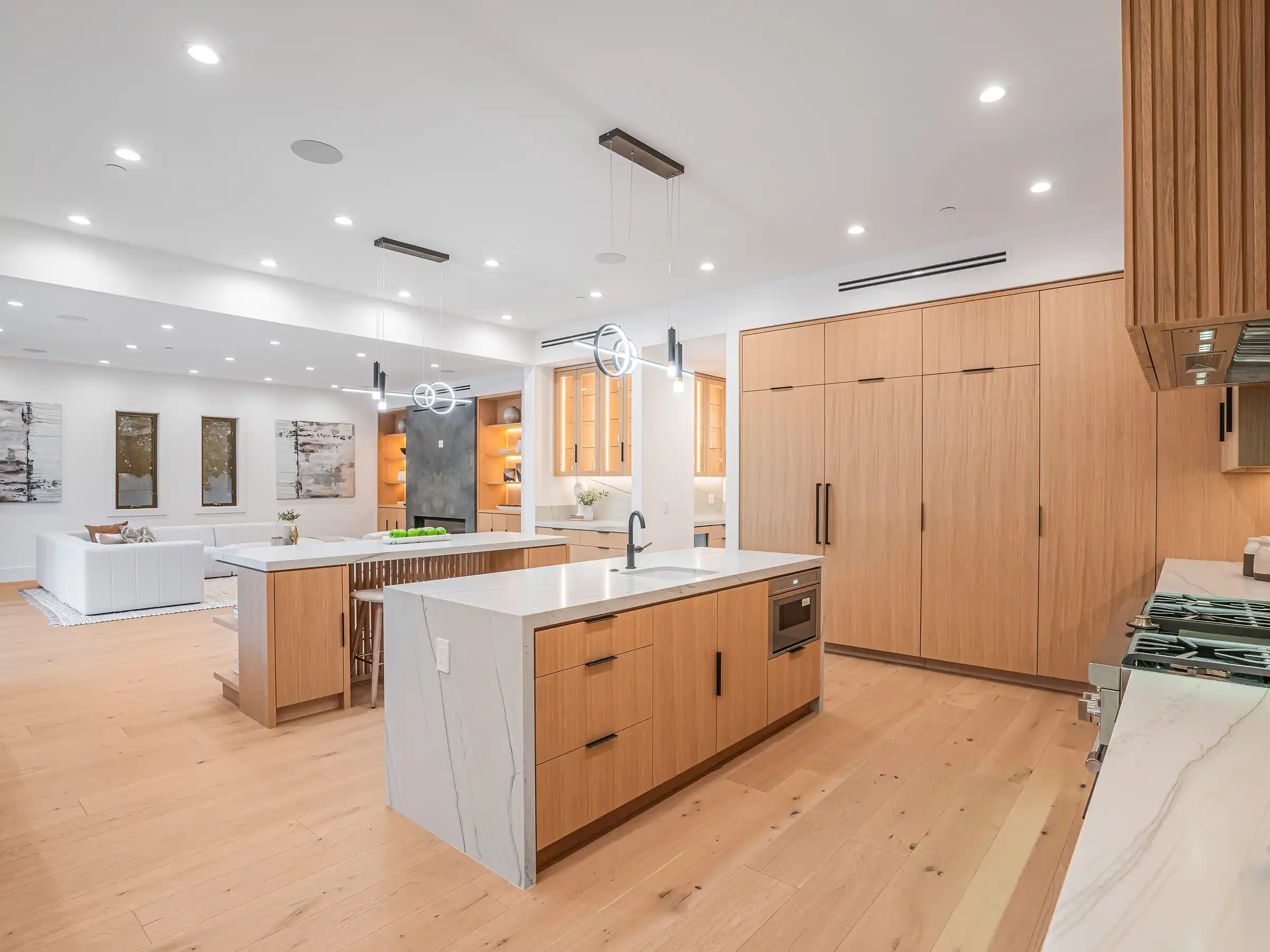 Revel_Builders_16445 Otsego St Encino CA-print-020-016-Otsego St24-4200×2802-300dpi